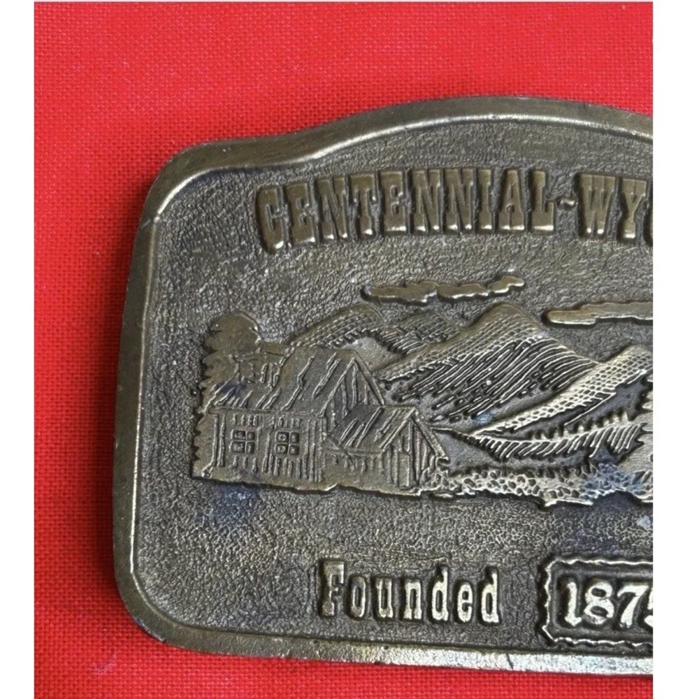 Wyoming Centennial Denver Belt Co. Belt Buckle #85/1000 Vtg 1976 Siskiyou 880985